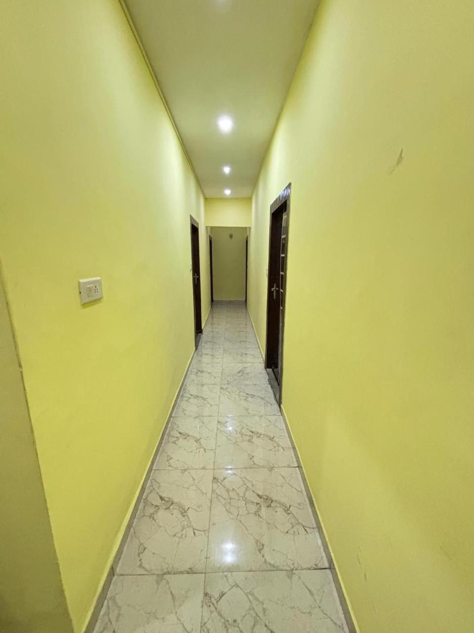 Hotel O Marquis Guest House Calcuta Exterior foto