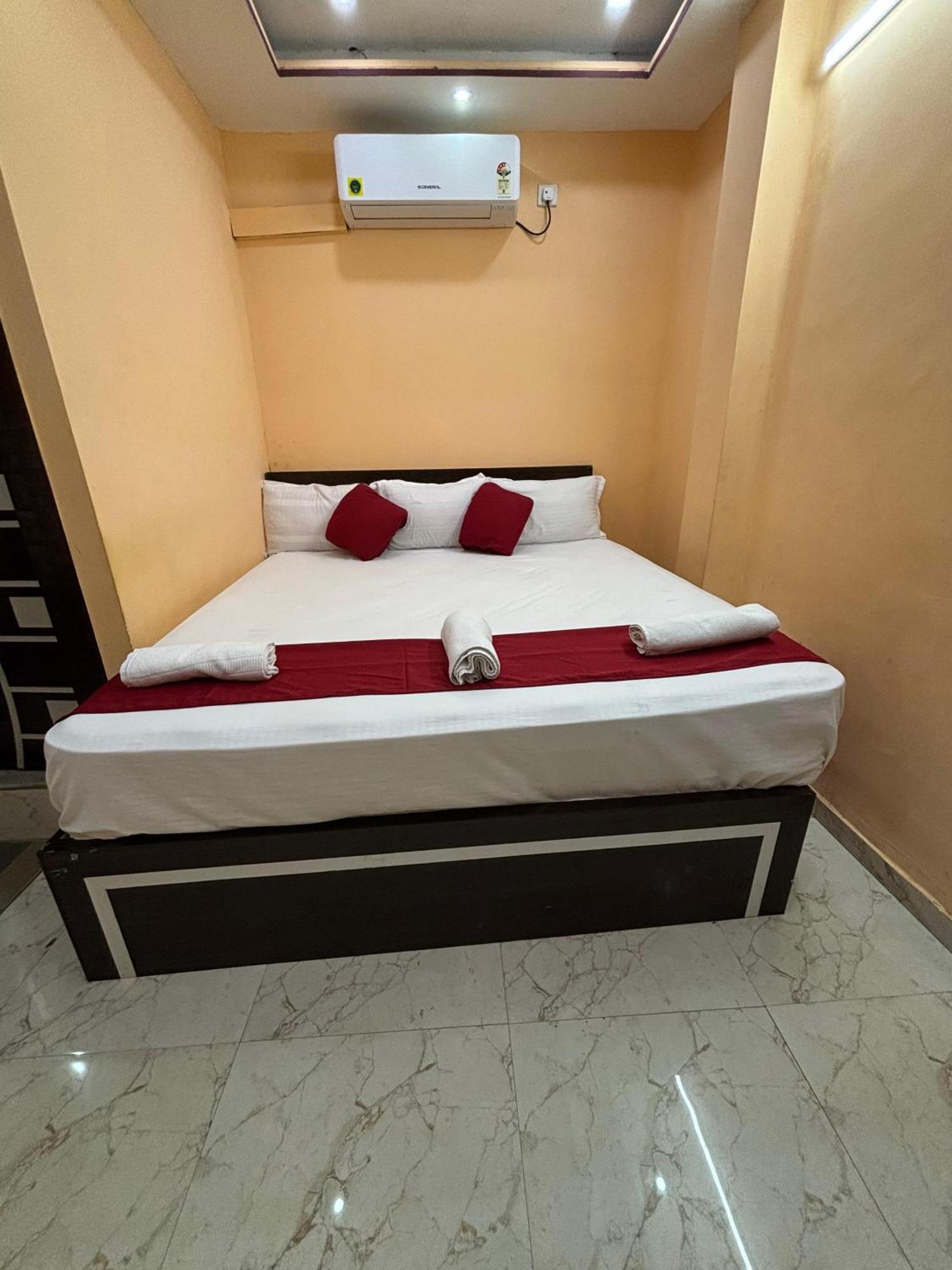 Hotel O Marquis Guest House Calcuta Exterior foto