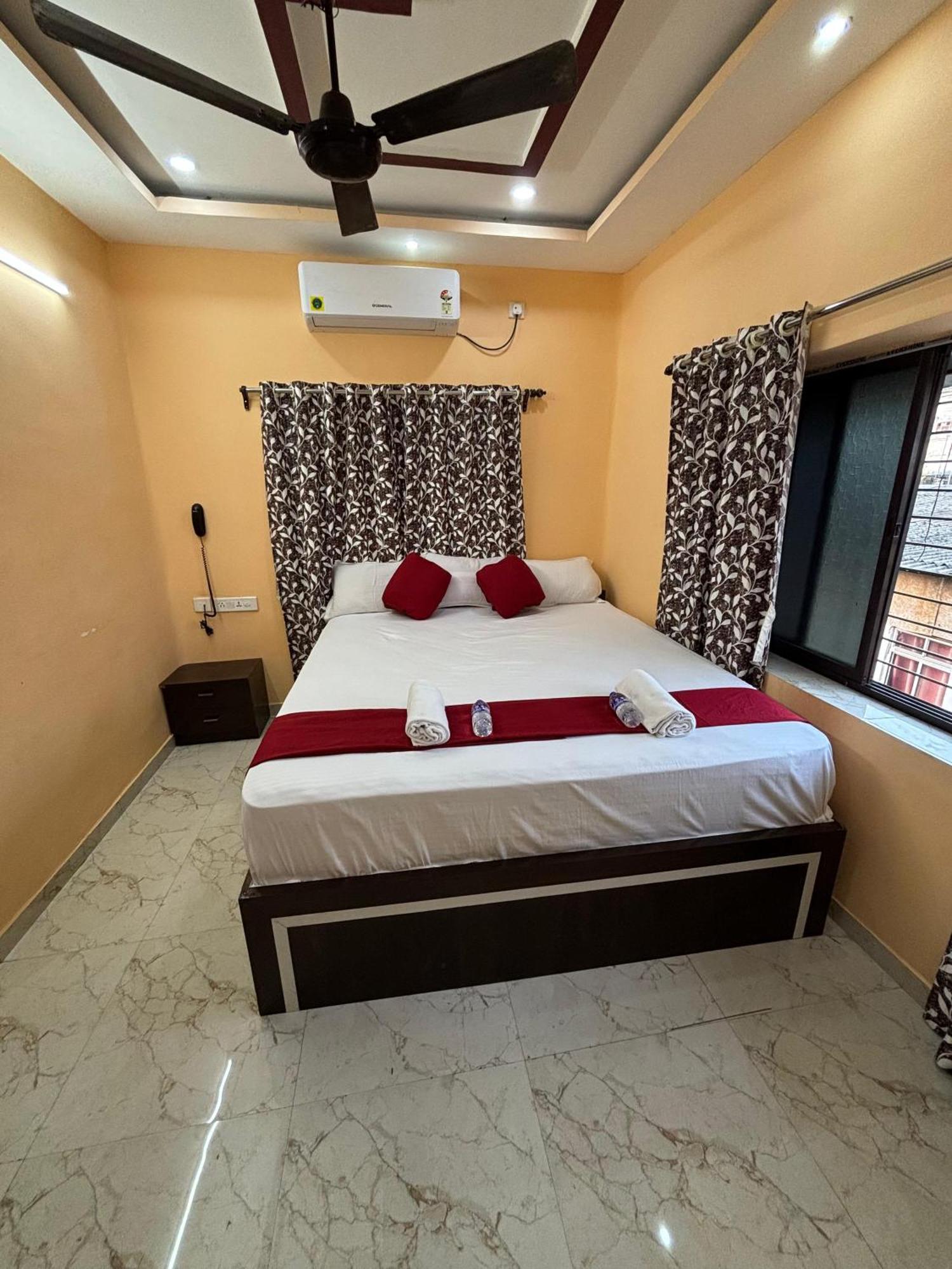 Hotel O Marquis Guest House Calcuta Exterior foto